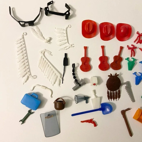 Vintage Play Big West Germany Lot of 18 Figures Plus Accessories - Picture 11 of 13